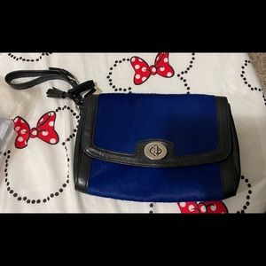 💯 Authentic Coach Clutch with haircalf in blue